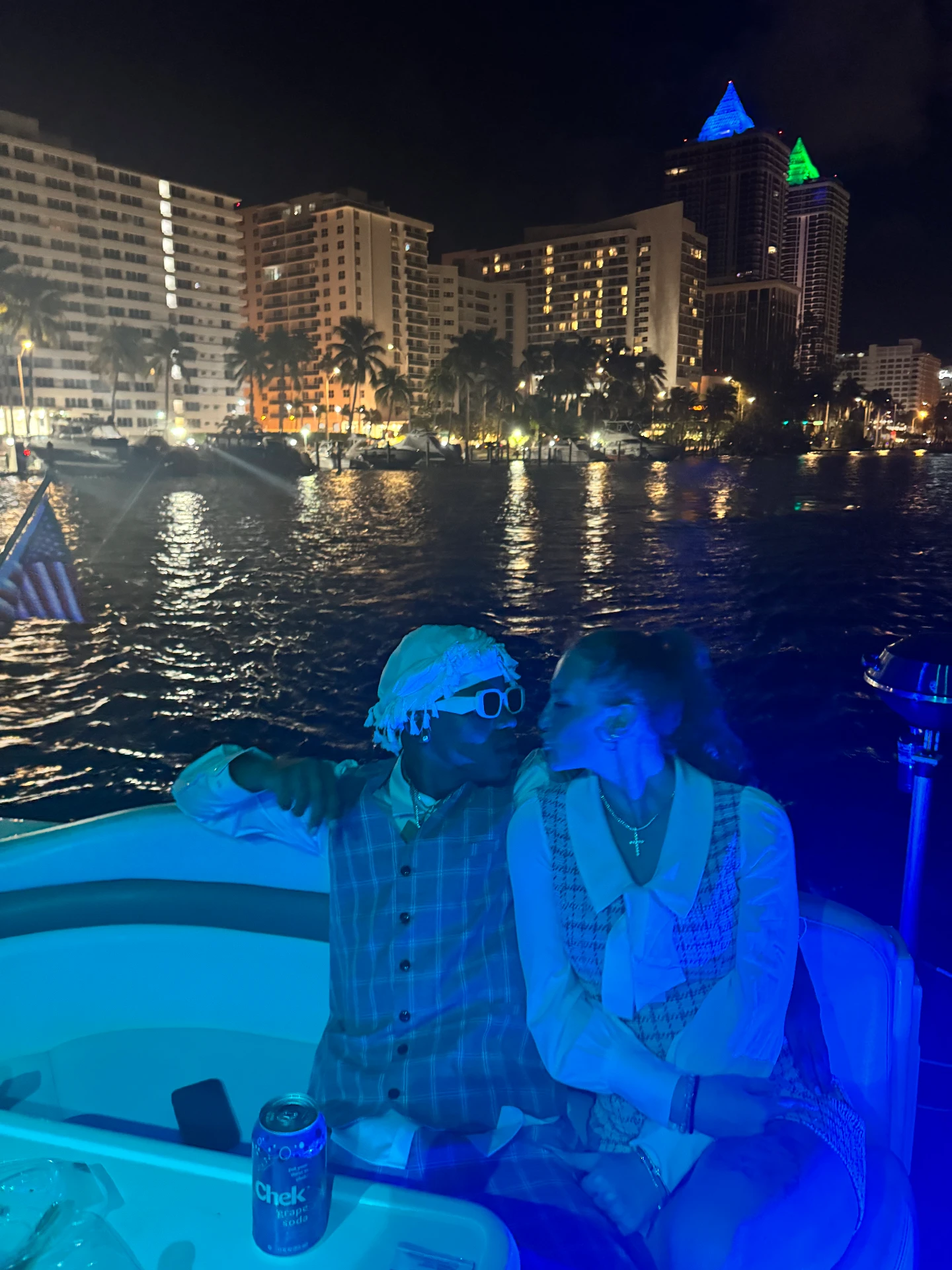 Seshsha and Ashlynn Henderson together on the water